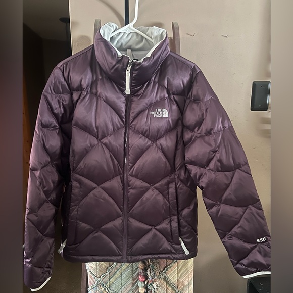 The North Face Jackets & Blazers - 💕NWOT The North Face Womens Purple puffer/ down 550 jacket size large.